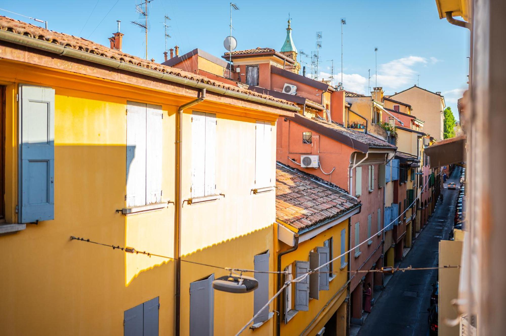 Sui Tetti Di Bologna Centro, Casa Dei Colori Daire Dış mekan fotoğraf